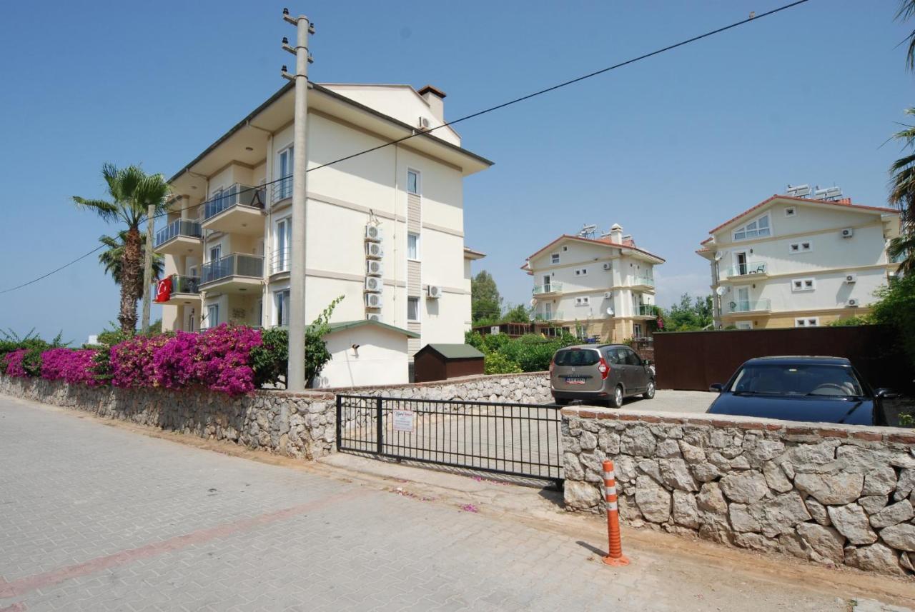 Saros Apartments Calis Beach Fethiye Exterior foto
