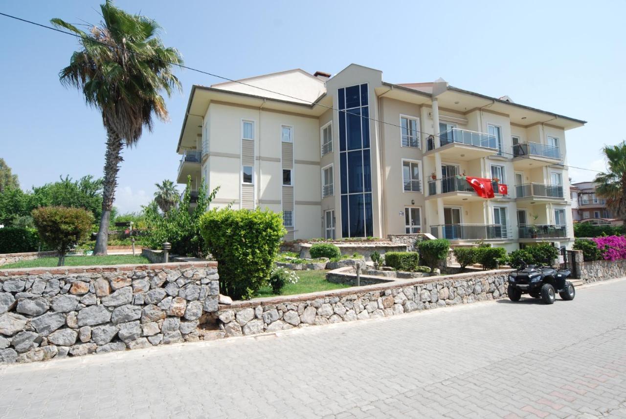 Saros Apartments Calis Beach Fethiye Exterior foto