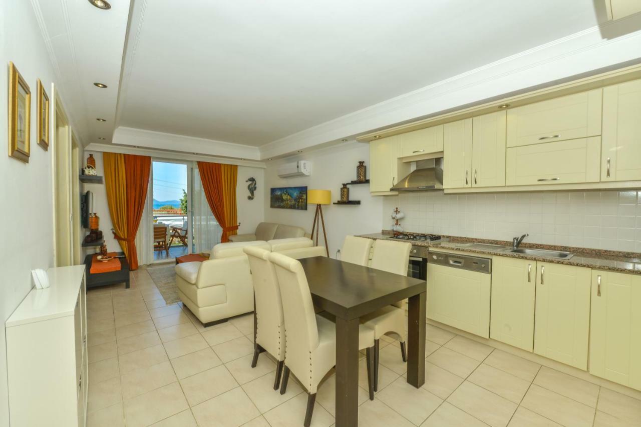 Saros Apartments Calis Beach Fethiye Exterior foto